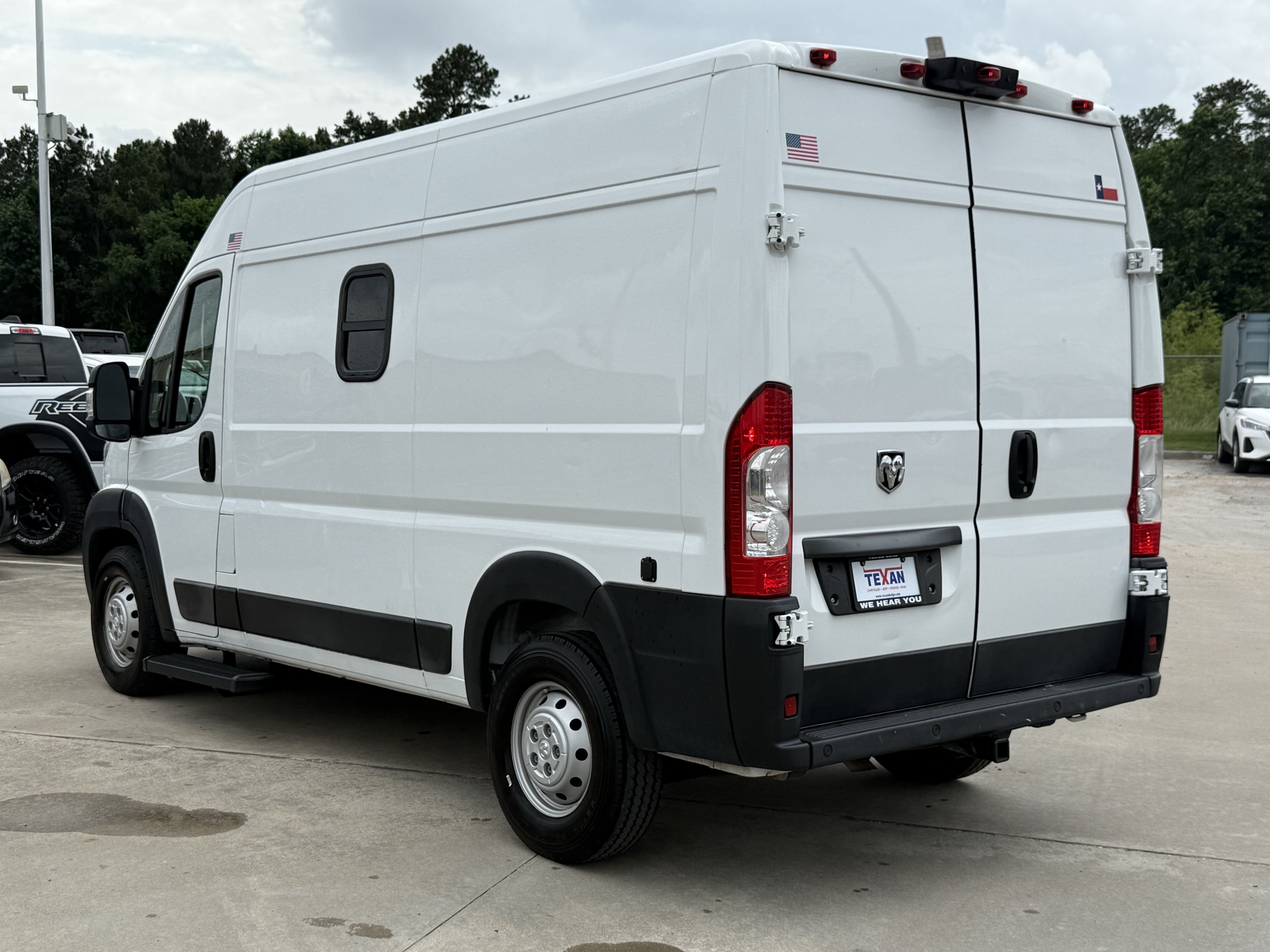 Used 2020 RAM ProMaster 1500 w/ Premium Appearance Group FWD image 7