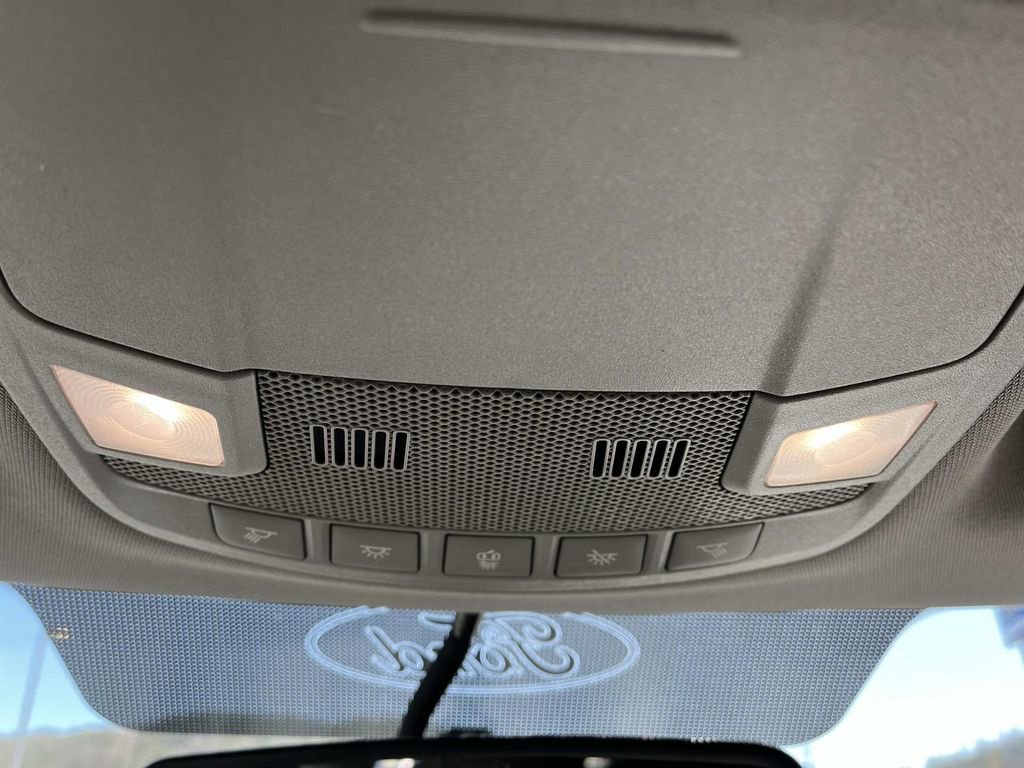 Used 2017 Ford F150 XLT w/ Equipment Group 302A Luxury image 15