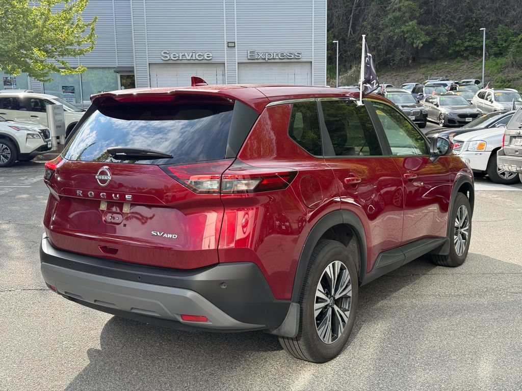 Used 2023 Nissan Rogue SV AWD/4WD image 6