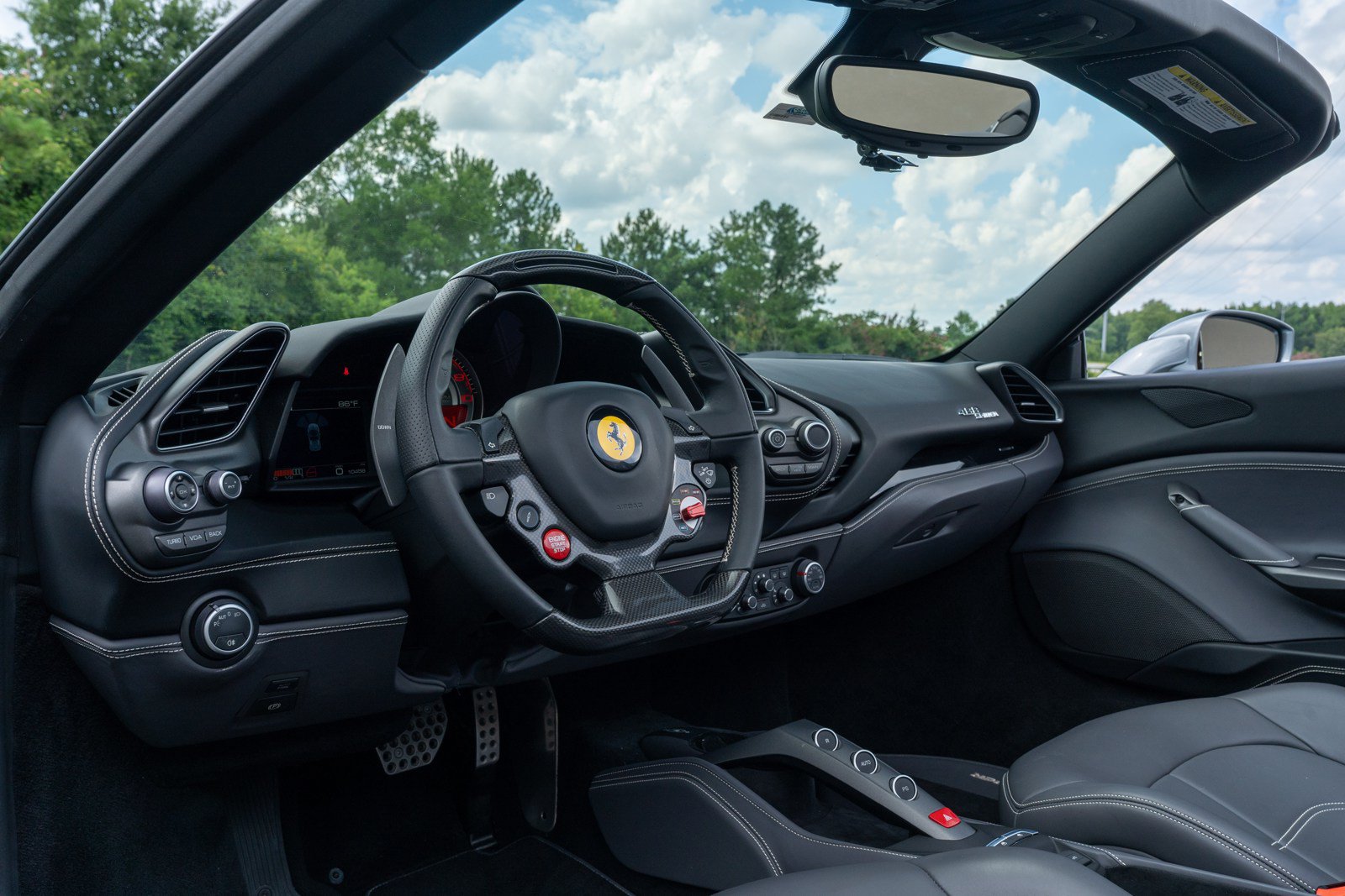 Used 2019 Ferrari 488 Spider RWD image 34