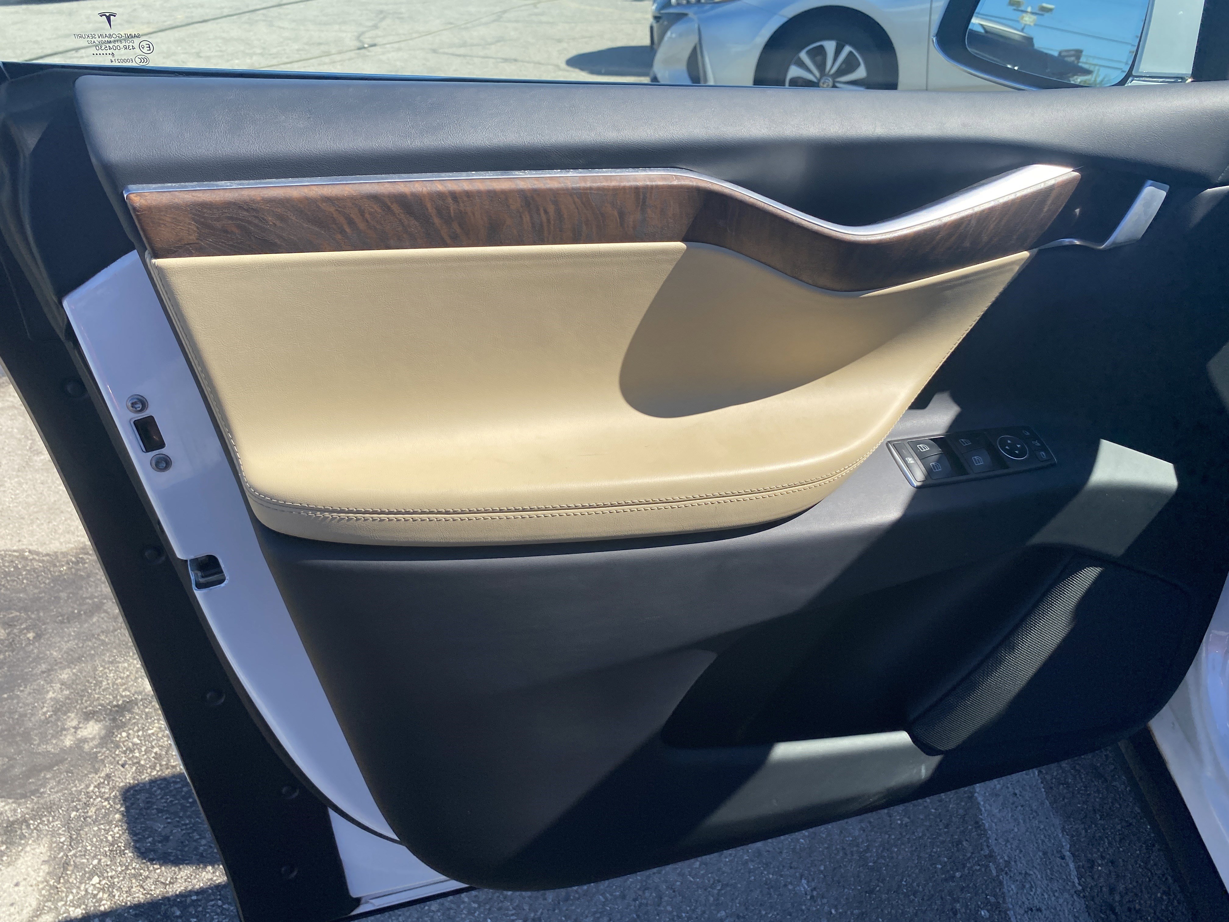 Used 2016 Tesla Model X 70D image 13