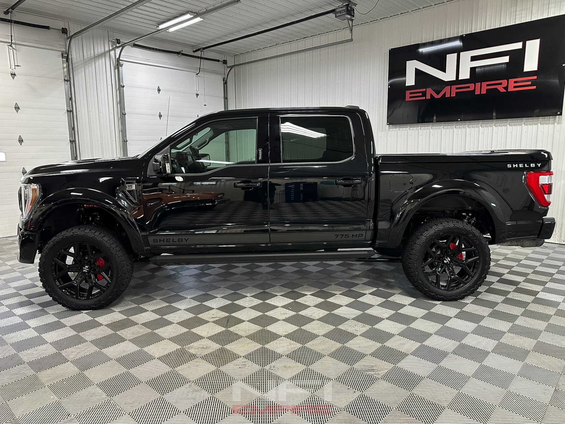 Used 2021 Ford F150 Lariat w/ Equipment Group 502A High AWD/4WD image 2