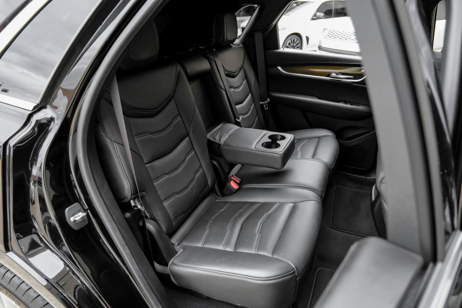 Used 2017 Cadillac XT5 Platinum image 46