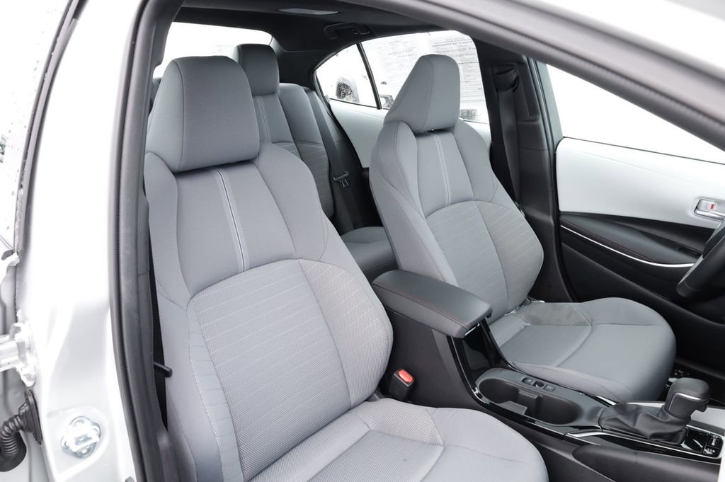 Certified 2025 Toyota Corolla SE w/ SE Premium Package image 23