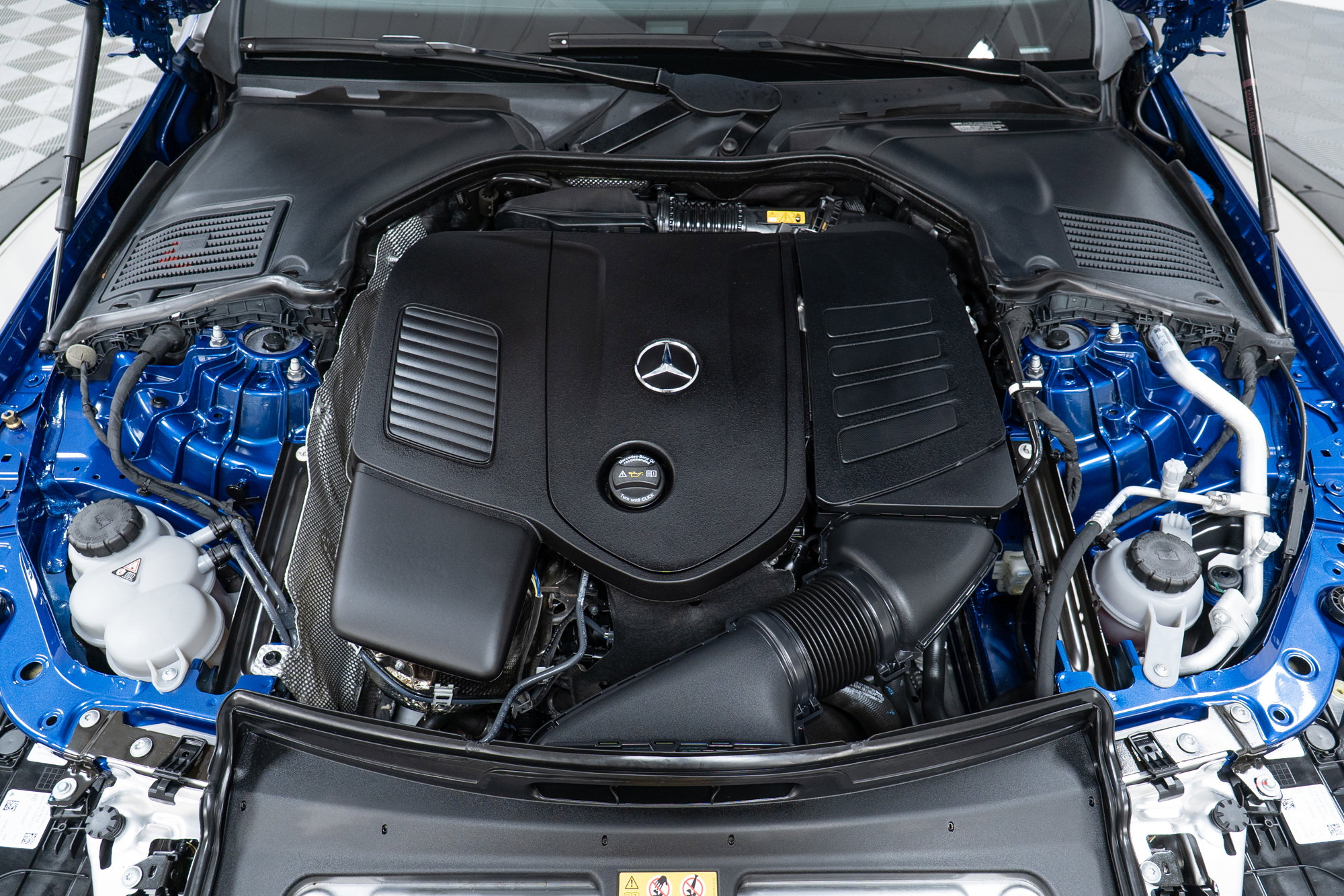 Certified 2024 Mercedes-Benz C 300 4MATIC Sedan image 9