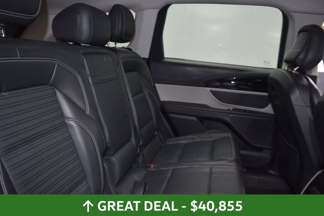 Used 2024 Lincoln Nautilus Reserve AWD/4WD image 29