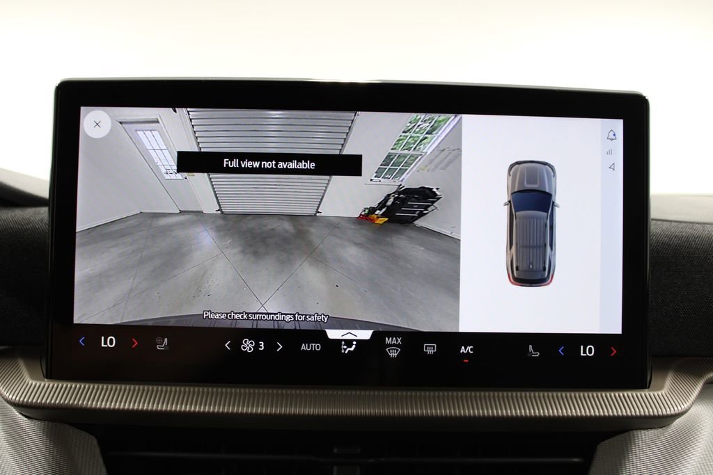 New 2026 Ford Explorer Active RWD image 50