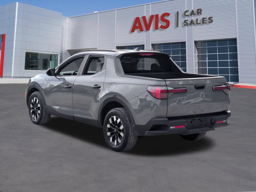 Used 2025 Hyundai Santa Cruz SEL FWD image 9