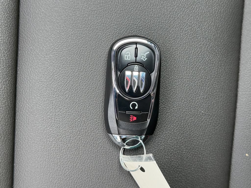 New 2026 Buick Envista Sport Touring w/ Convenience II Package FWD image 30