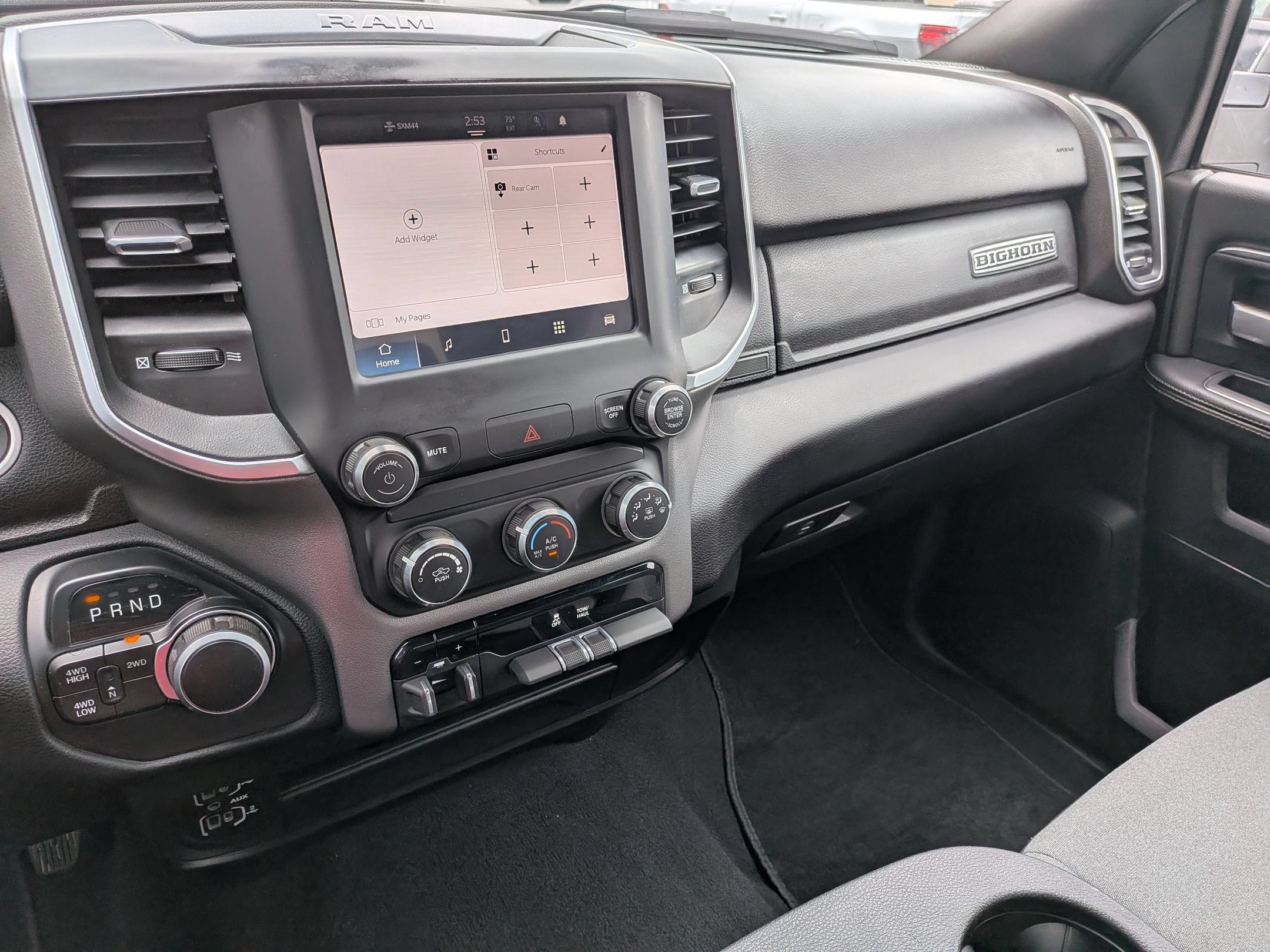 Used 2024 RAM 2500 Big Horn AWD/4WD image 22