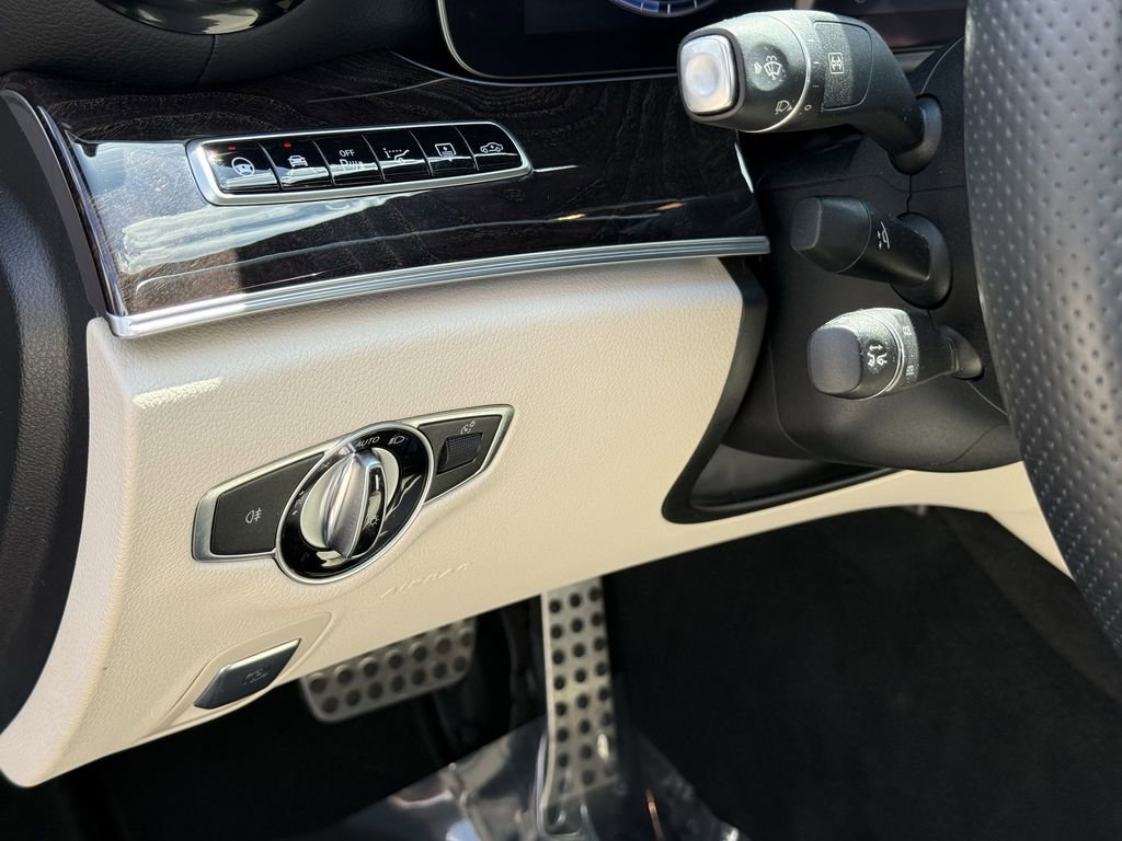 Certified 2017 Mercedes-Benz E 43 AMG 4MATIC Sedan image 18