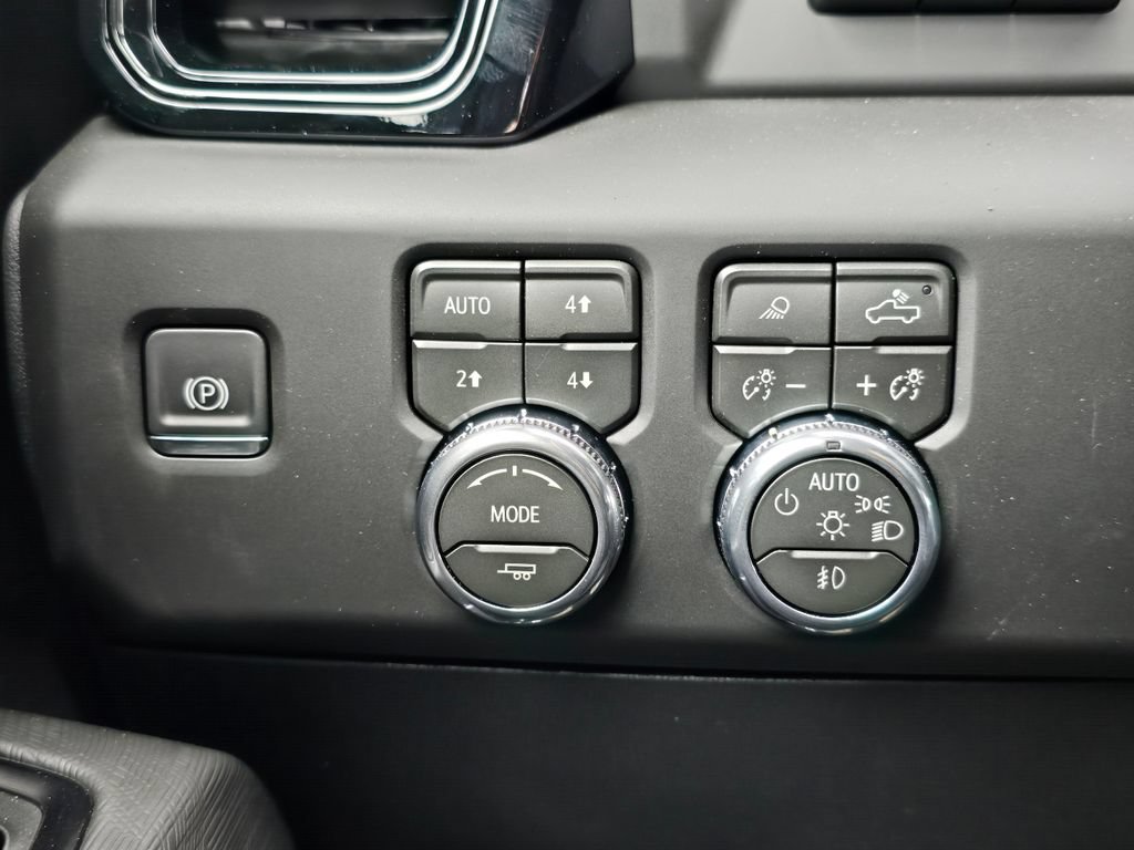 New 2026 GMC Sierra 2500 AT4X AWD/4WD image 18