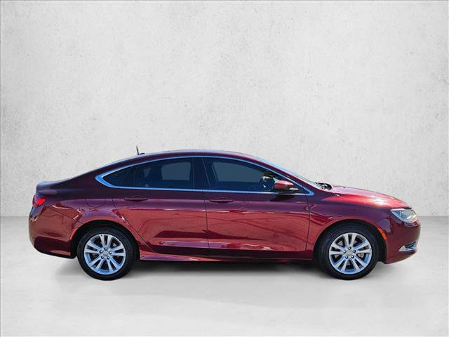 Used 2015 Chrysler 200 Limited w/ Convenience Group FWD image 4