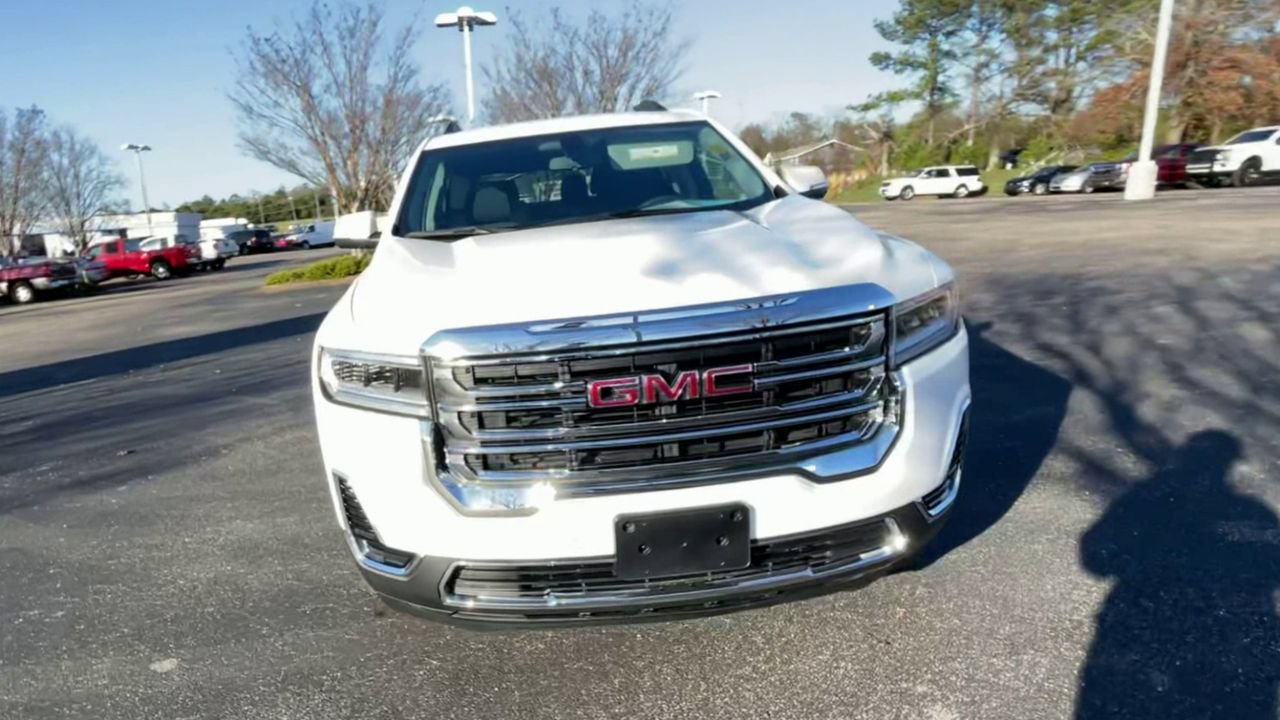 Used 2020 GMC Acadia SLE w/ Driver Convenience Package FWD image 3