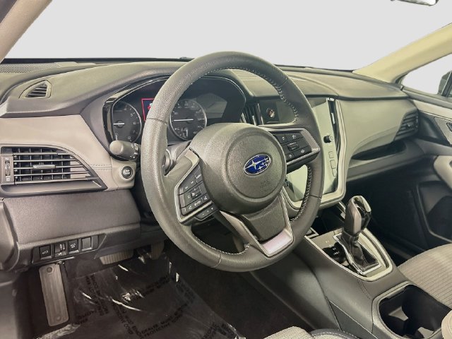 Certified 2025 Subaru Outback Premium AWD/4WD image 11