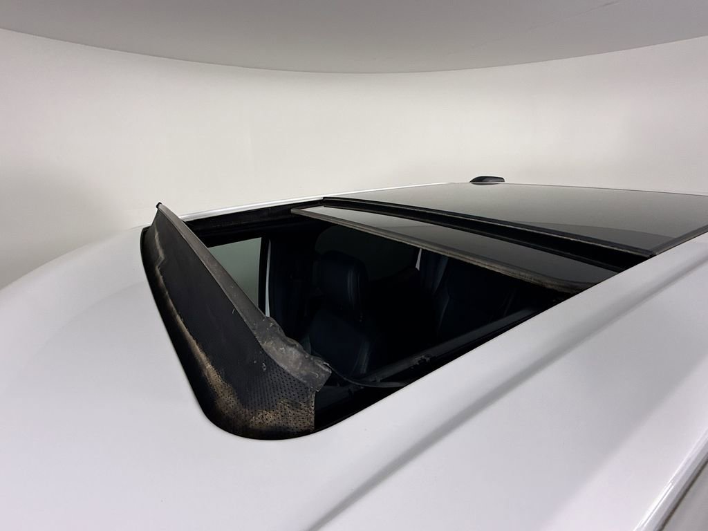 Used 2022 Ford F150 Lariat image 14