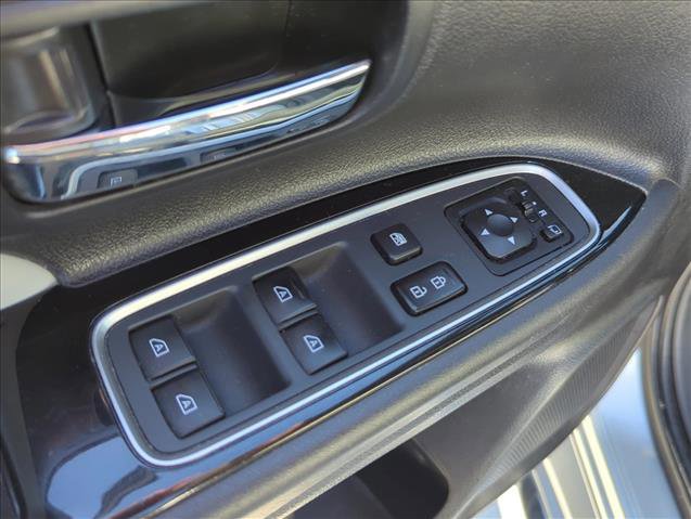 Used 2022 Mitsubishi Outlander SEL image 8