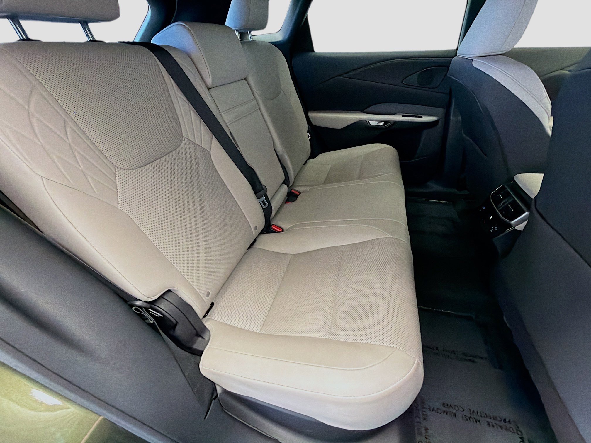 Used 2023 Lexus RX 350 Premium w/ Accessory Package (Z1) image 14