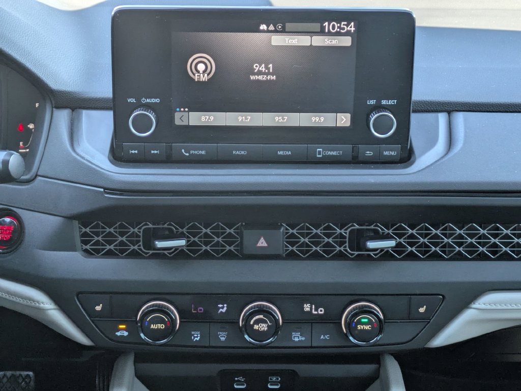 Used 2024 Honda Accord EX image 31