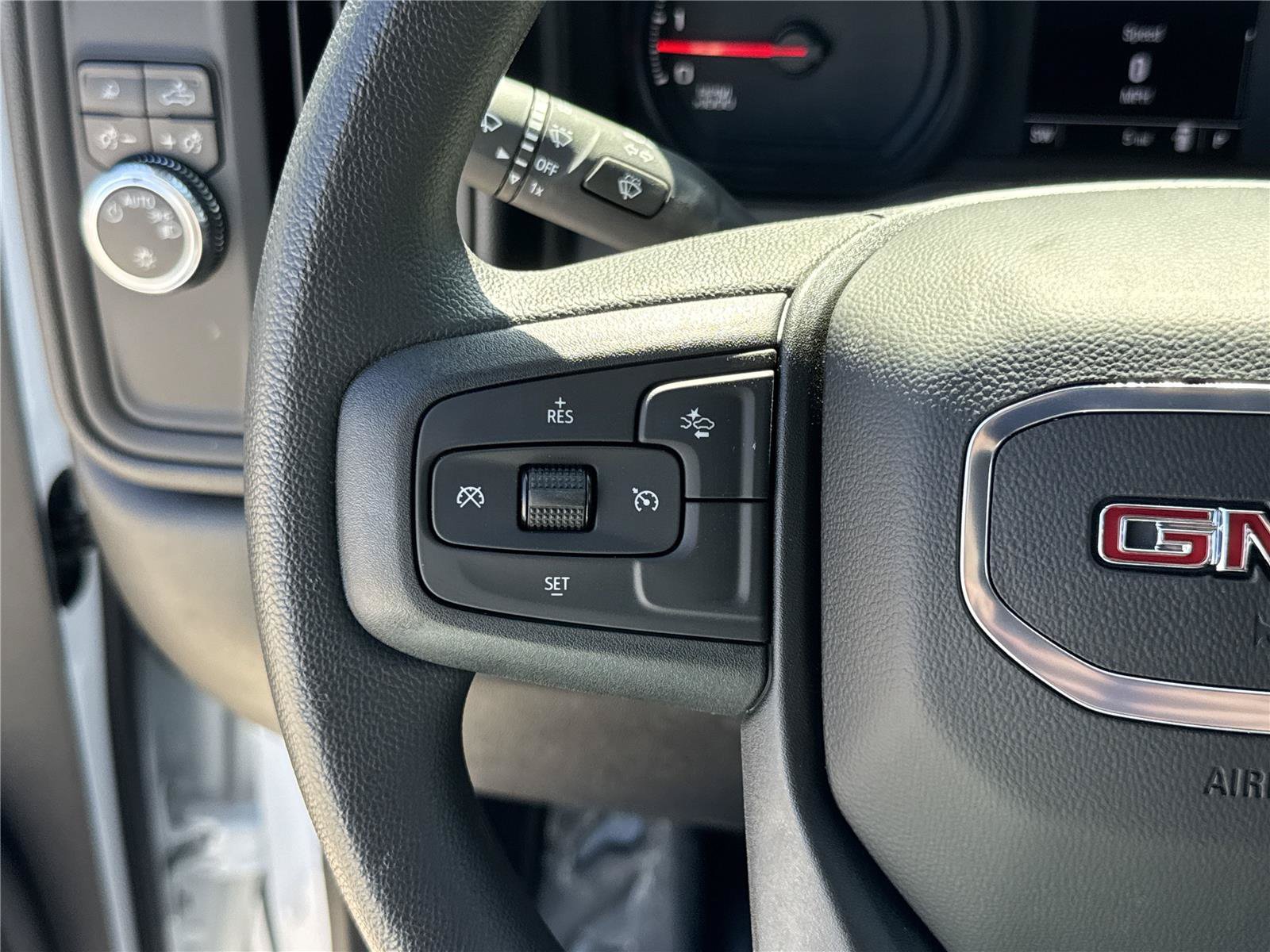 New 2025 GMC Sierra 3500 Pro w/ Convenience Package RWD image 27