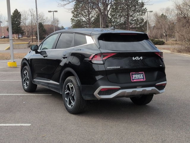 Used 2024 Kia Sportage LX image 8