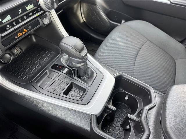 Used 2024 Toyota RAV4 LE image 16