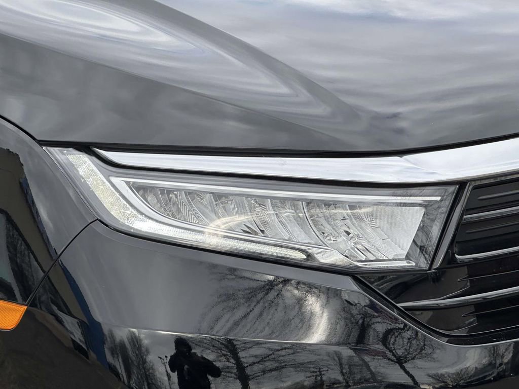 Certified 2024 Honda Odyssey EX-L image 7