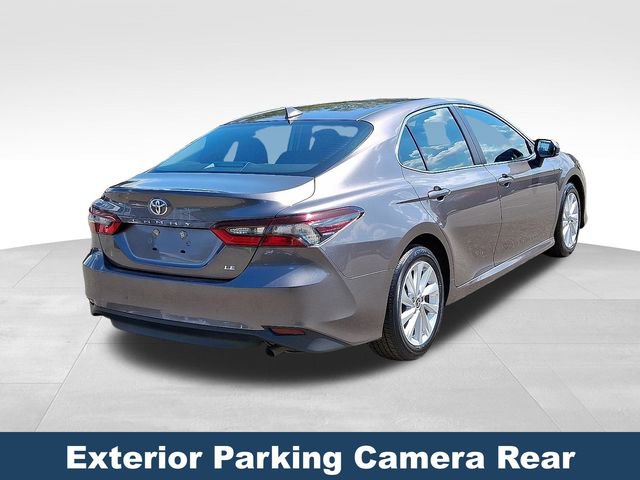 Used 2024 Toyota Camry LE image 7