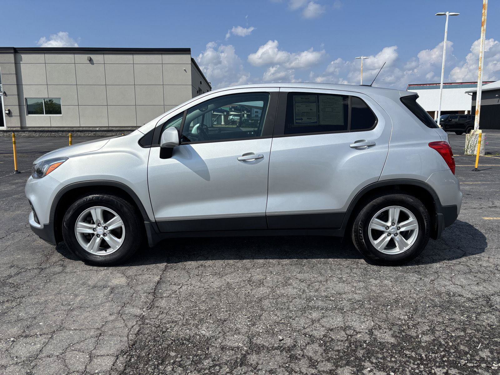 Used 2019 Chevrolet Trax LS w/ Tint and Cruise Package FWD image 4