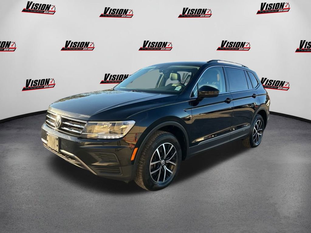 Used 2021 Volkswagen Tiguan SE w/ Panoramic Sunroof Package