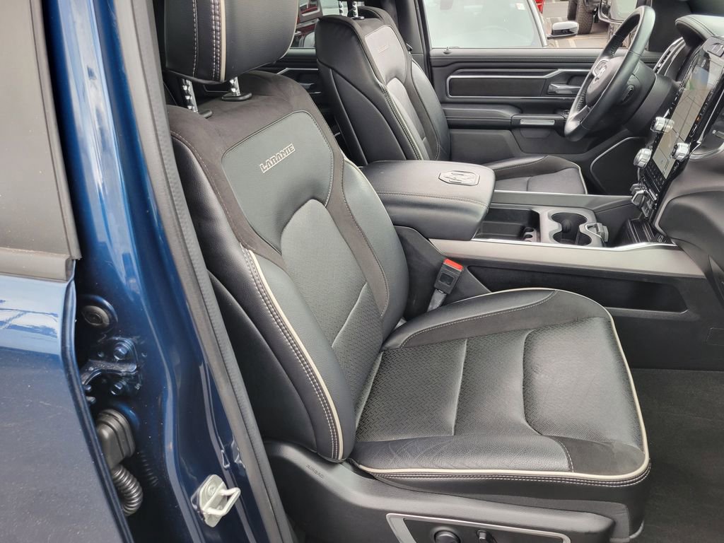 Used 2023 RAM 1500 Laramie AWD/4WD image 19