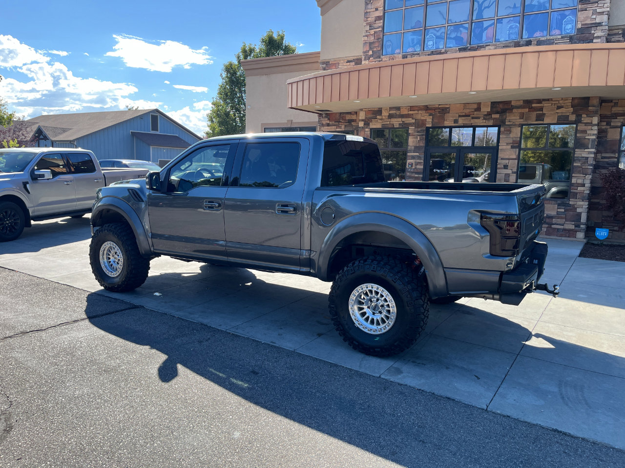 Used 2020 Ford F150 Raptor w/ Equipment Group 802A Luxury image 32