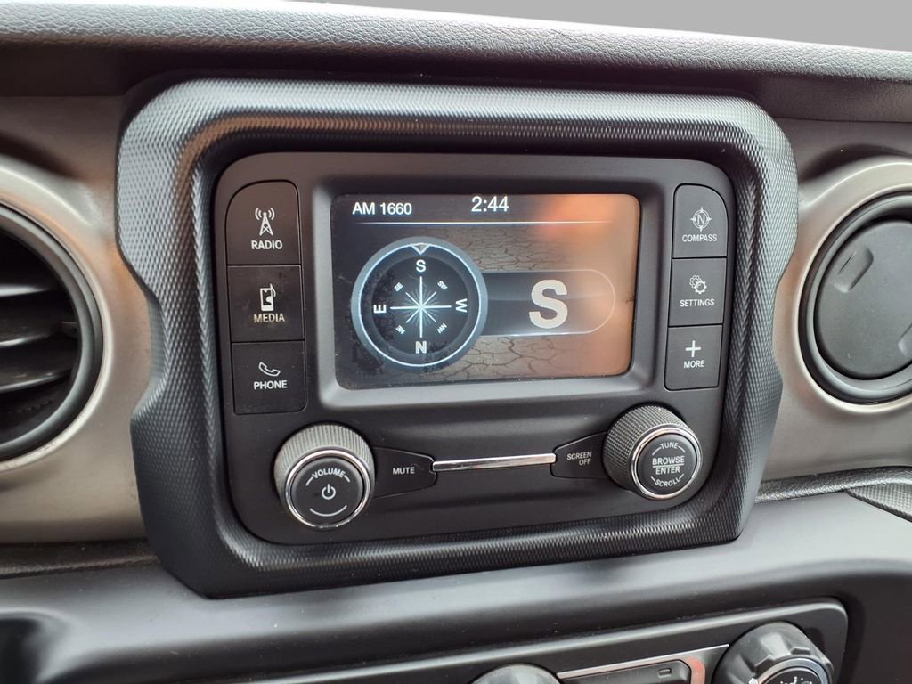 Used 2019 Jeep Wrangler Unlimited Sport S image 7