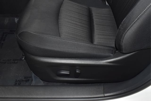 Used 2025 Nissan Altima 2.5 SV FWD image 30