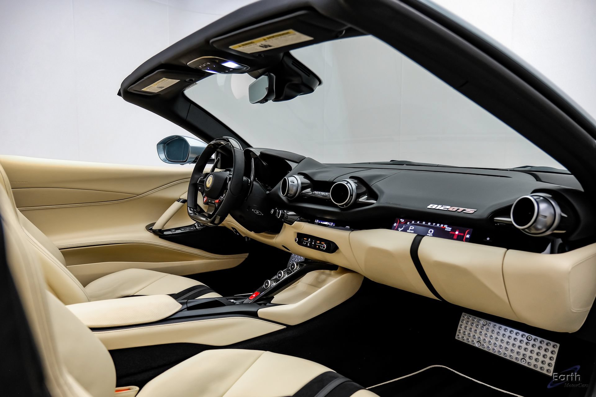 Used 2023 Ferrari 812 GTS RWD image 60