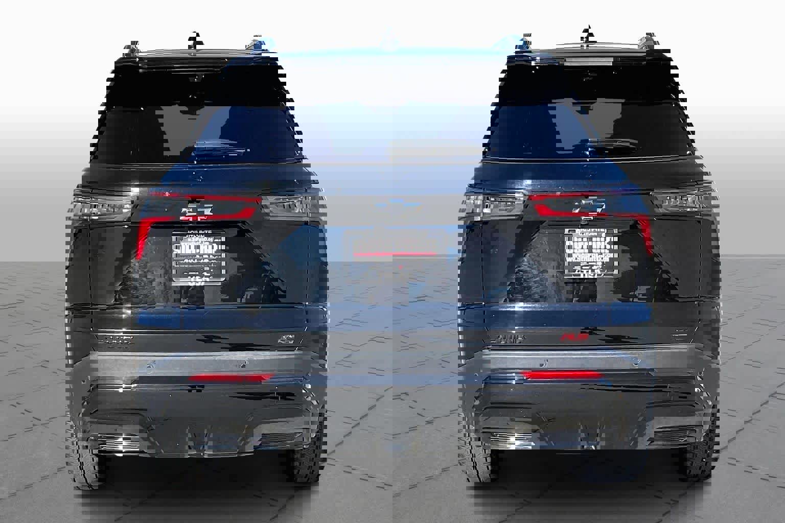 Used 2025 Chevrolet Equinox RS w/ Safety and Technology Package image 4