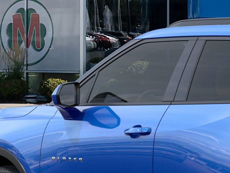 New 2025 Chevrolet Blazer LT w/ Convenience Package image 12