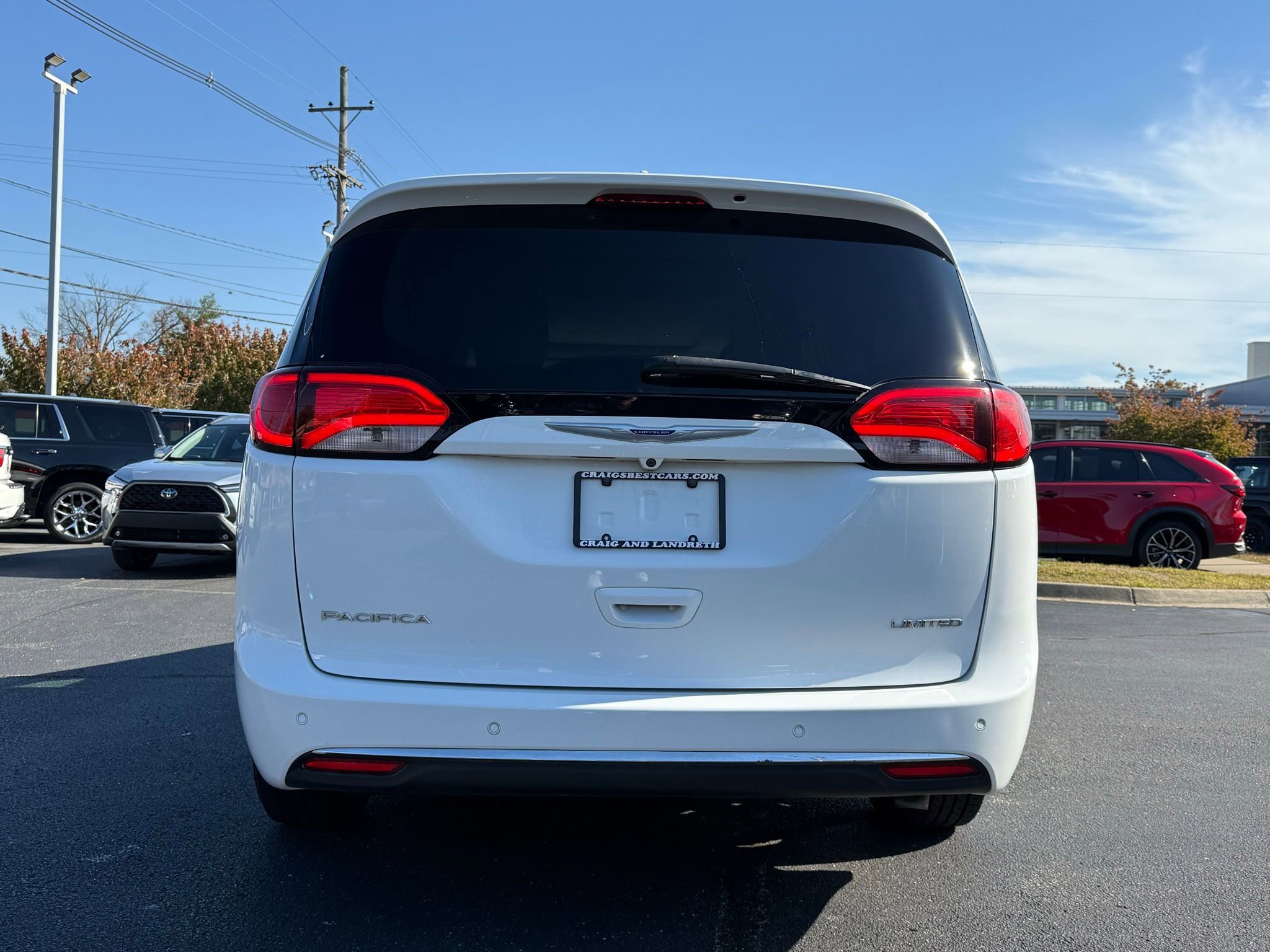 Used 2020 Chrysler Pacifica Limited image 8