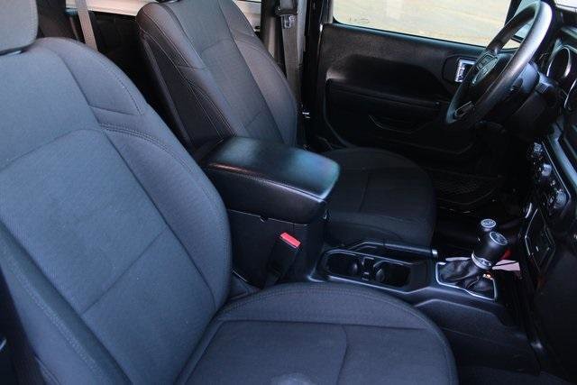 Used 2022 Jeep Wrangler Sport image 7