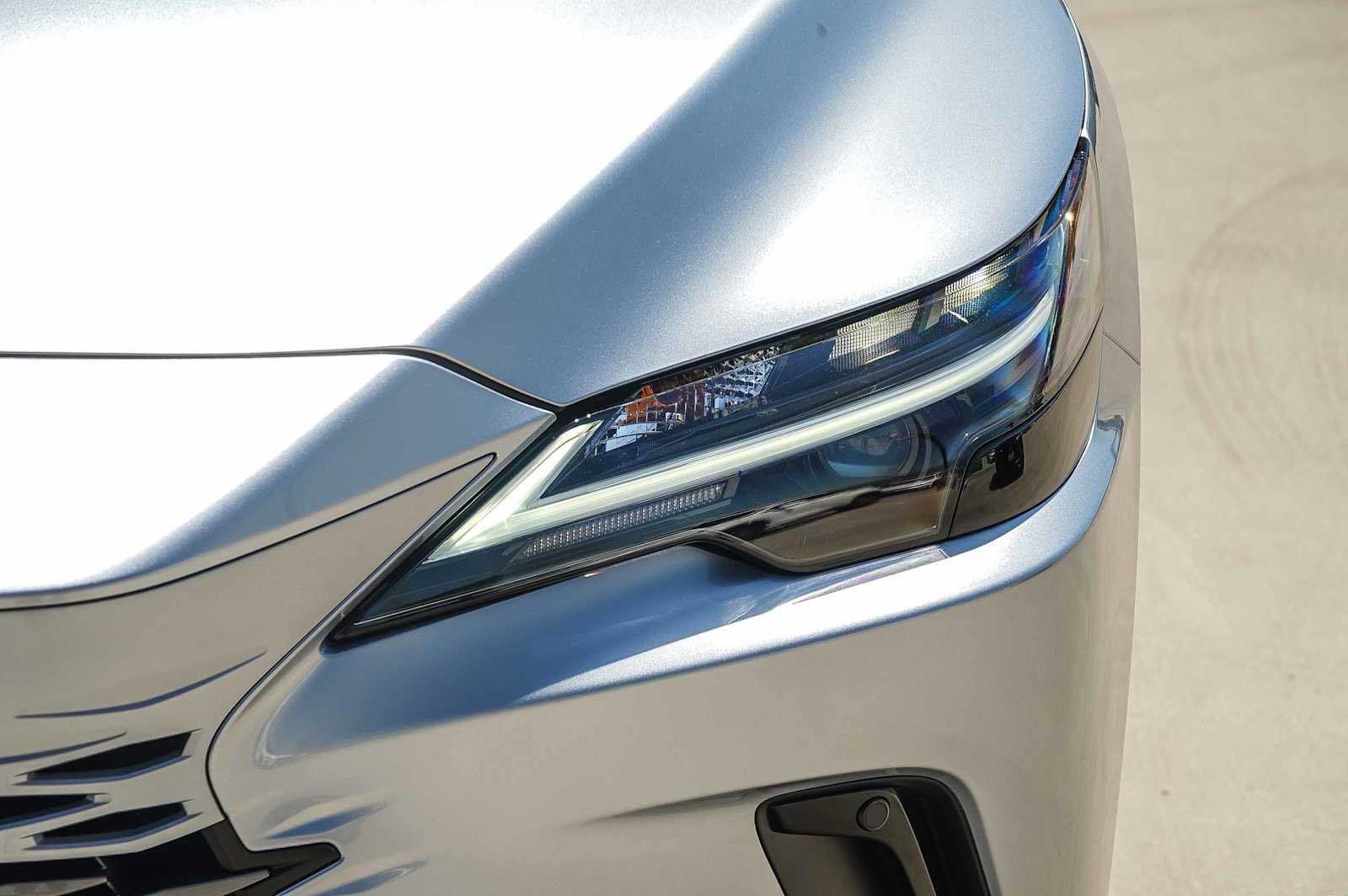 New 2026 Lexus RX 450h AWD image 8