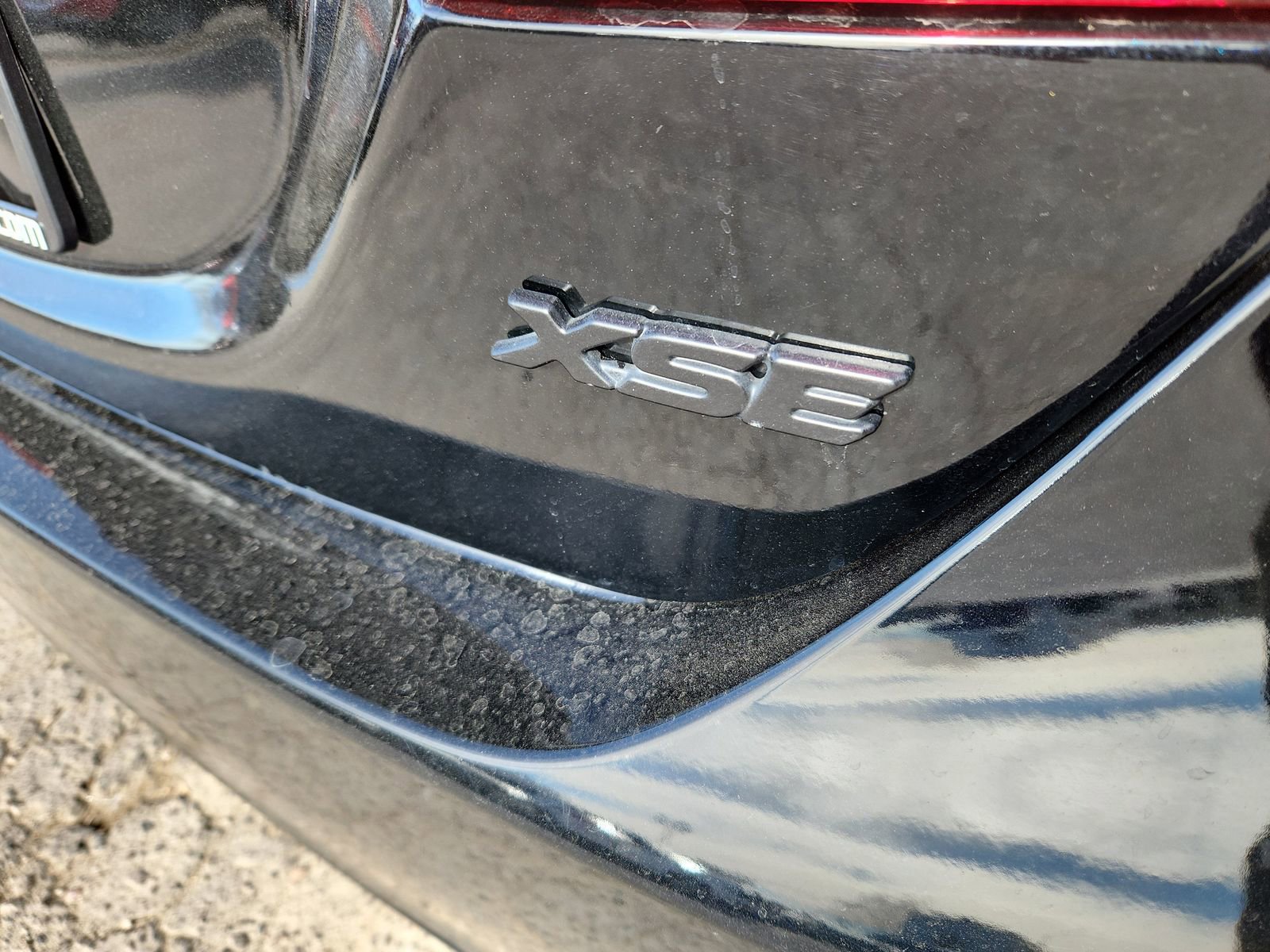 Used 2023 Toyota Camry XSE image 14