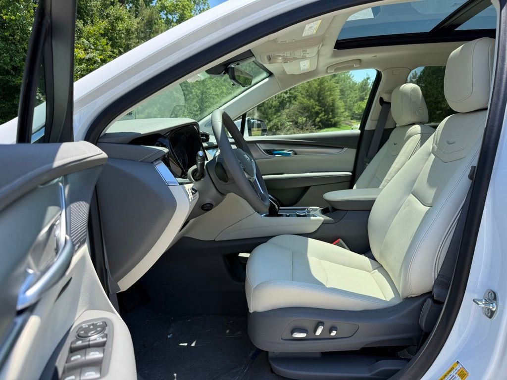 New 2026 Cadillac XT5 Premium Luxury FWD image 19