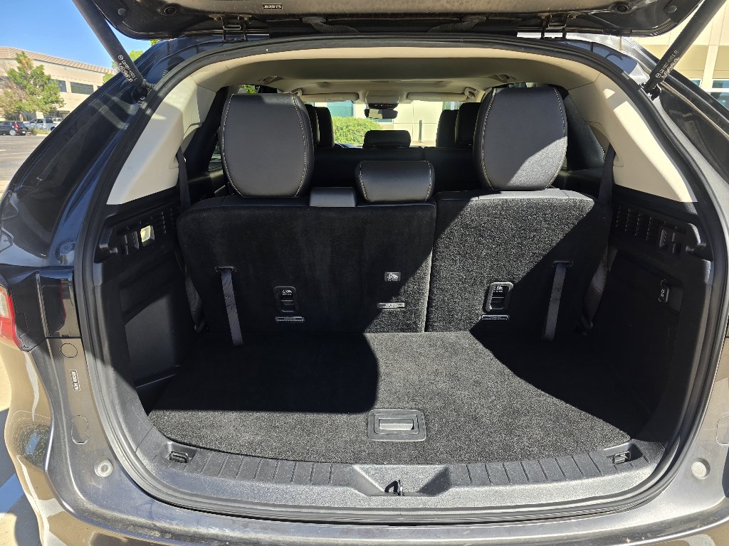 Used 2024 MAZDA CX-90 3.3 Turbo w/ Preferred Plus AWD/4WD image 30