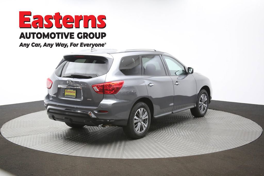Used 2020 Nissan Pathfinder S image 43