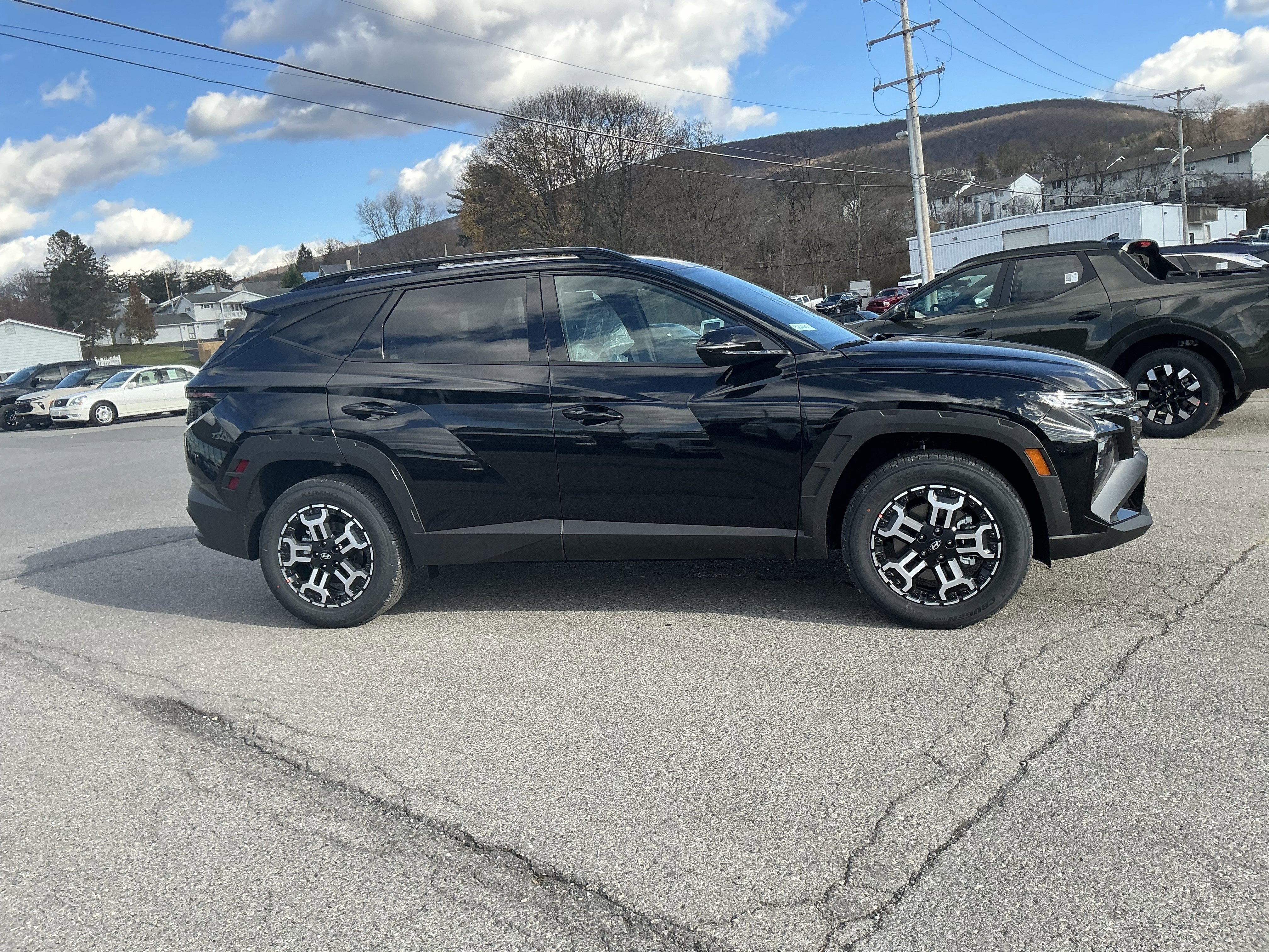 New 2026 Hyundai Tucson XRT image 2