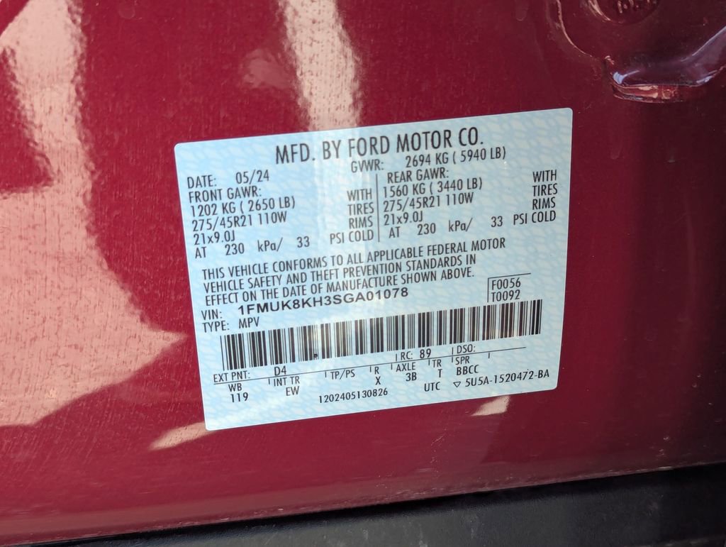 Used 2025 Ford Explorer ST-Line w/ Premium Package image 30