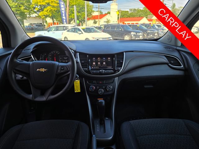 Used 2020 Chevrolet Trax LS FWD image 3