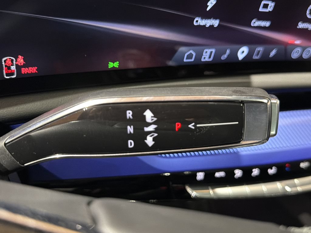 New 2026 Cadillac Optiq V AWD/4WD image 21