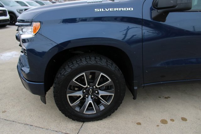 Used 2023 Chevrolet Silverado 1500 RST image 8