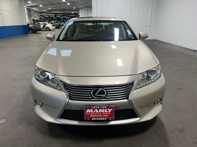 Used 2014 Lexus ES 350 w/ Luxury Package FWD image 8